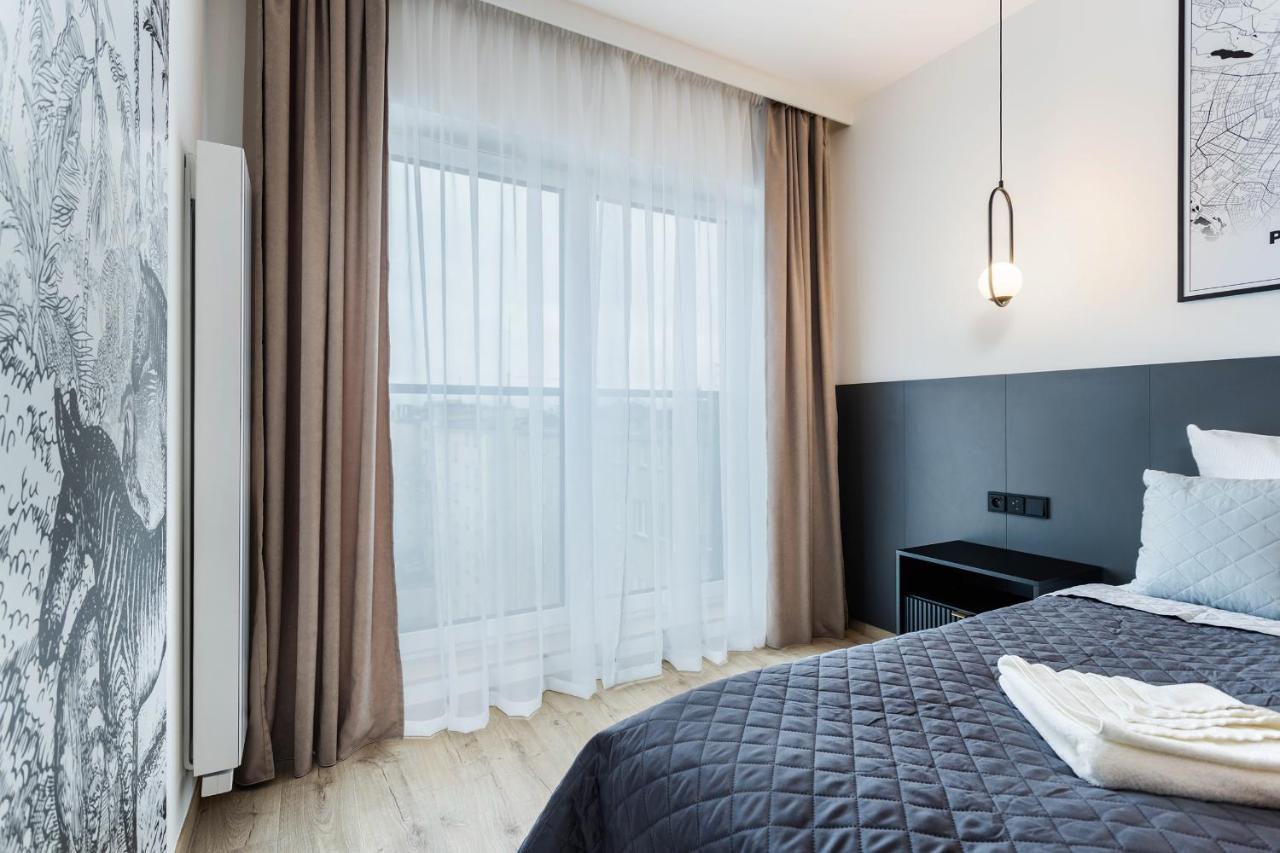 Klimatyzowany Apartament Very Berry Z Parkingiem W Poznaniu By Noclegi Renters Eksteriør bilde